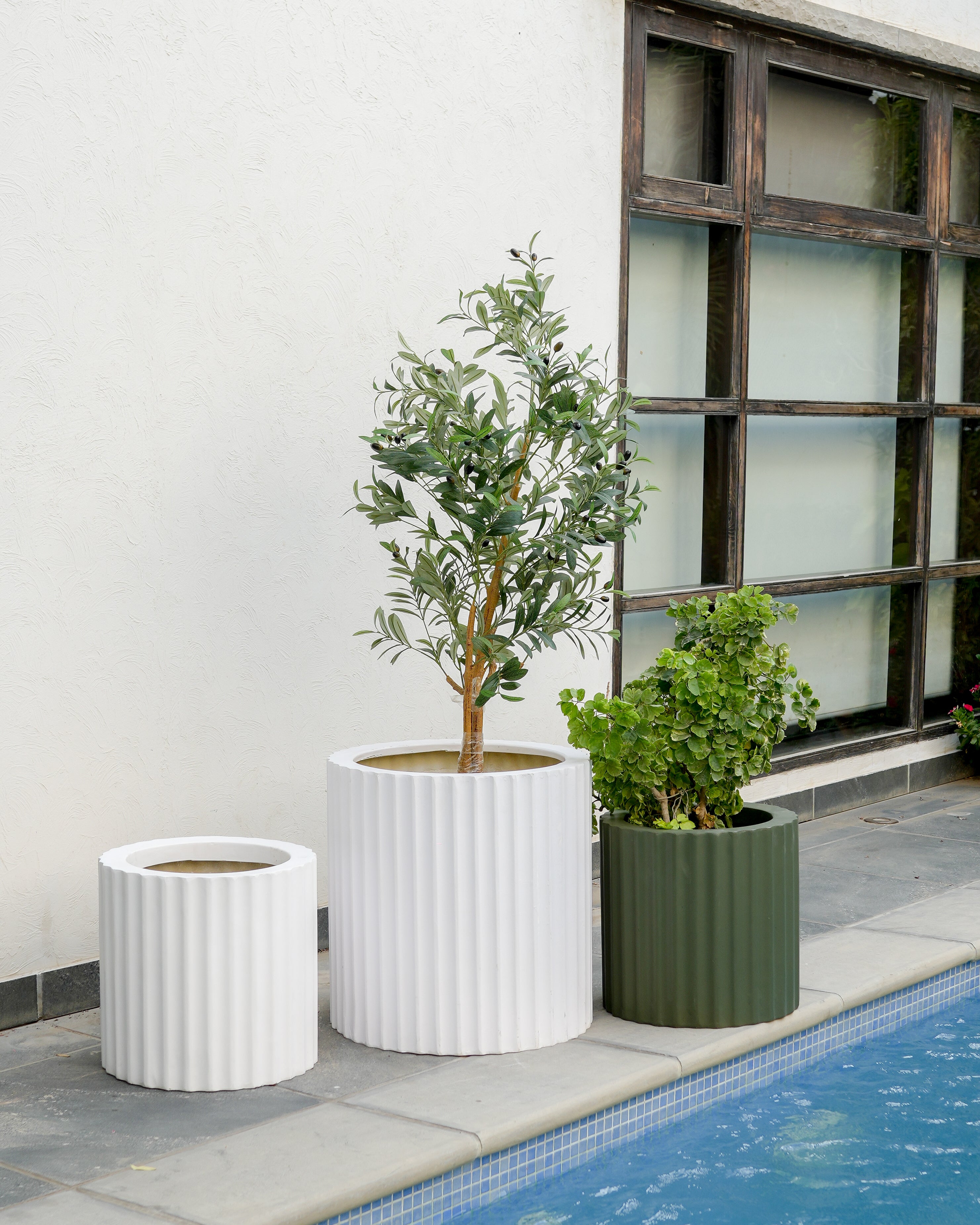 Ripple - Army Green - Fiberglass Planter
