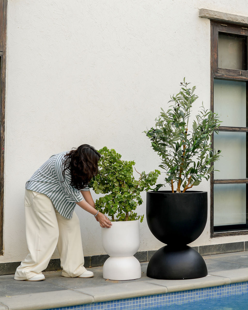 Stack - Black - Fiberglass Planter