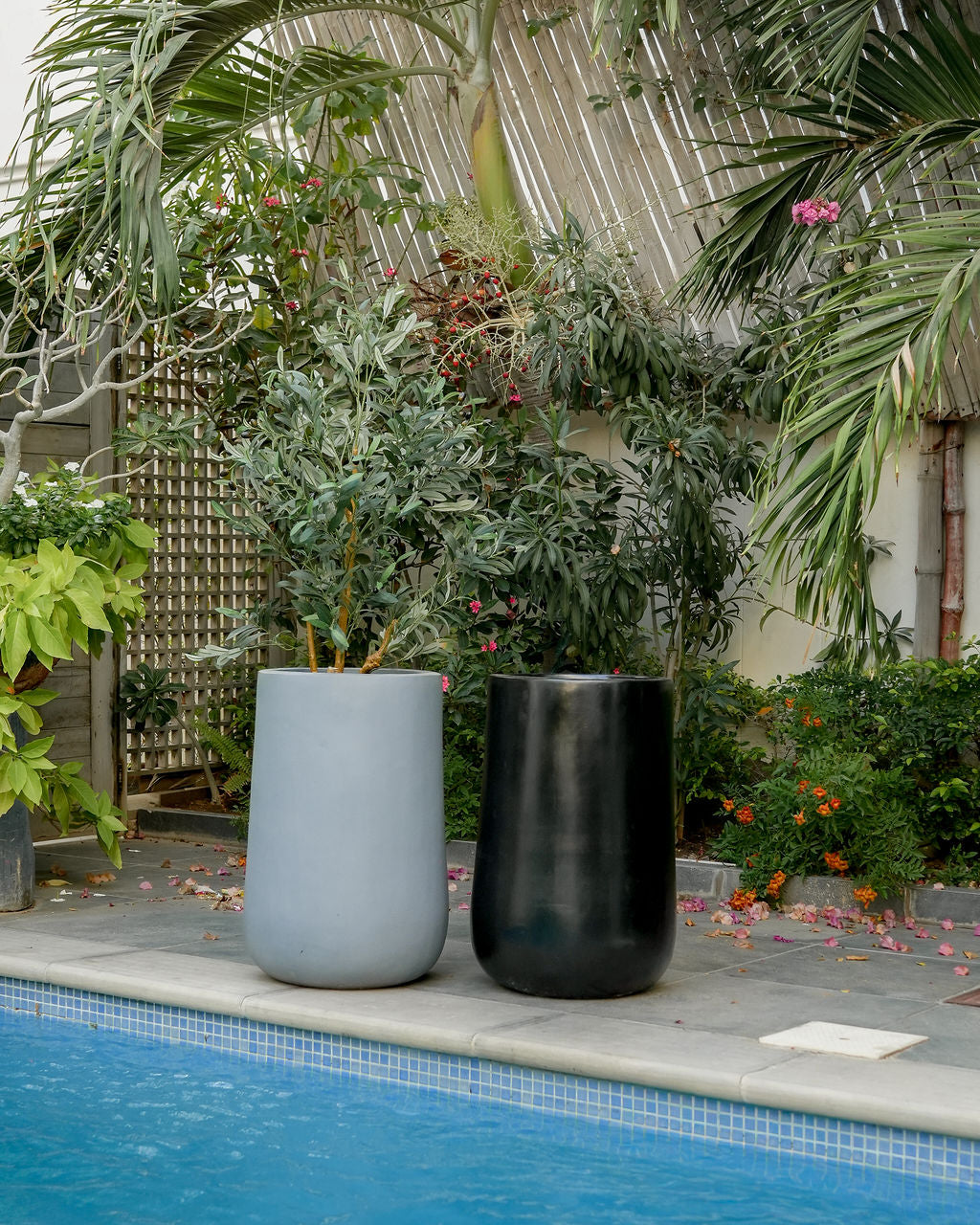 Rise - Teal gray - Fiberglass Planter