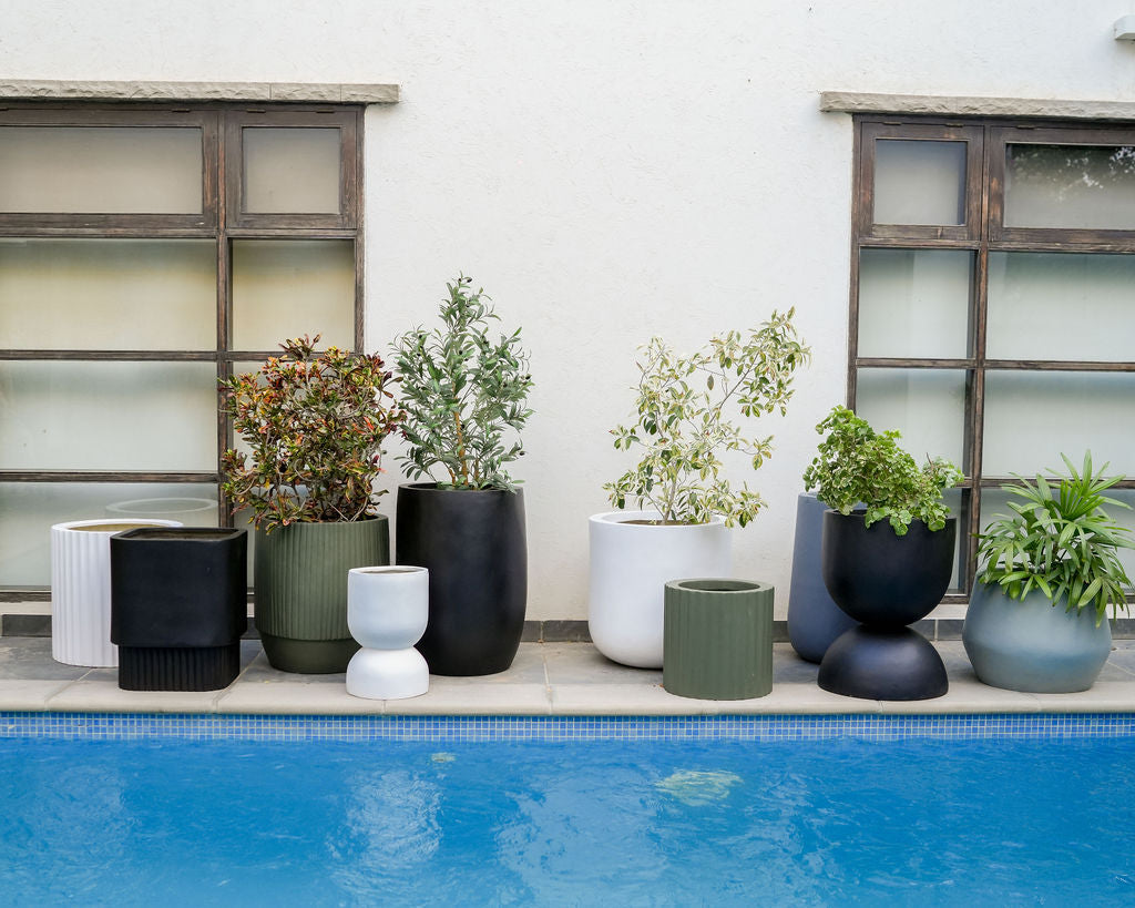 Core - White - Fiberglass Planter