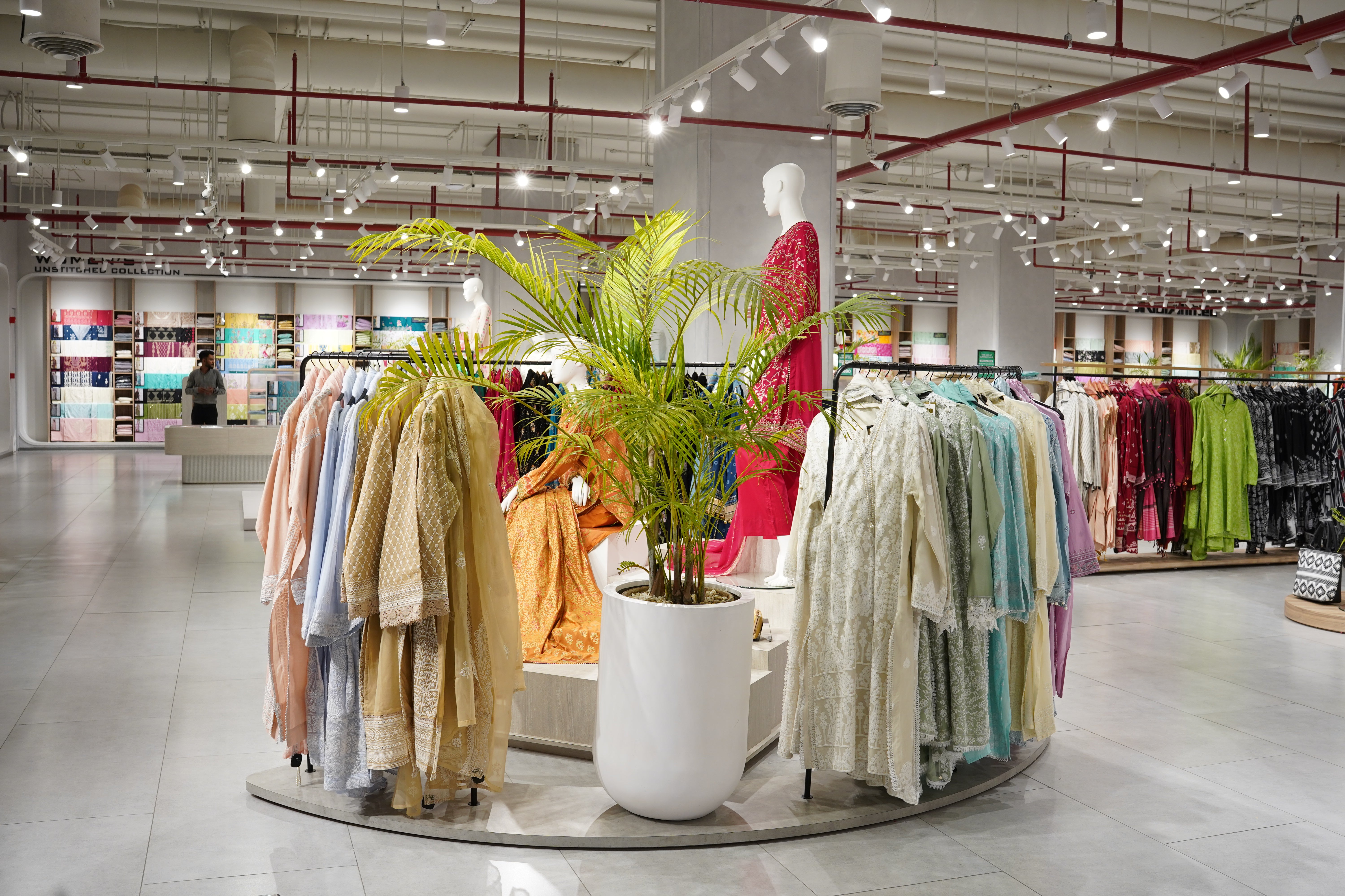 Rise - Teal gray - Fiberglass Planter