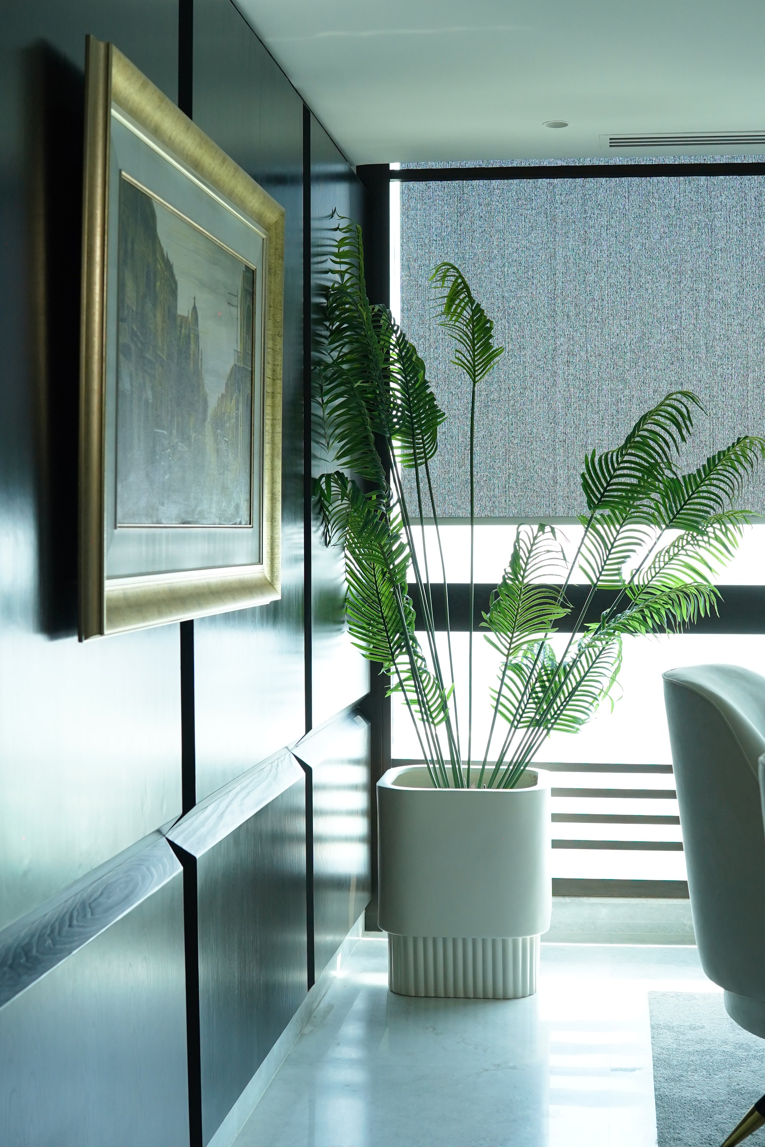 Groove - Ivory - Fiberglass Planter