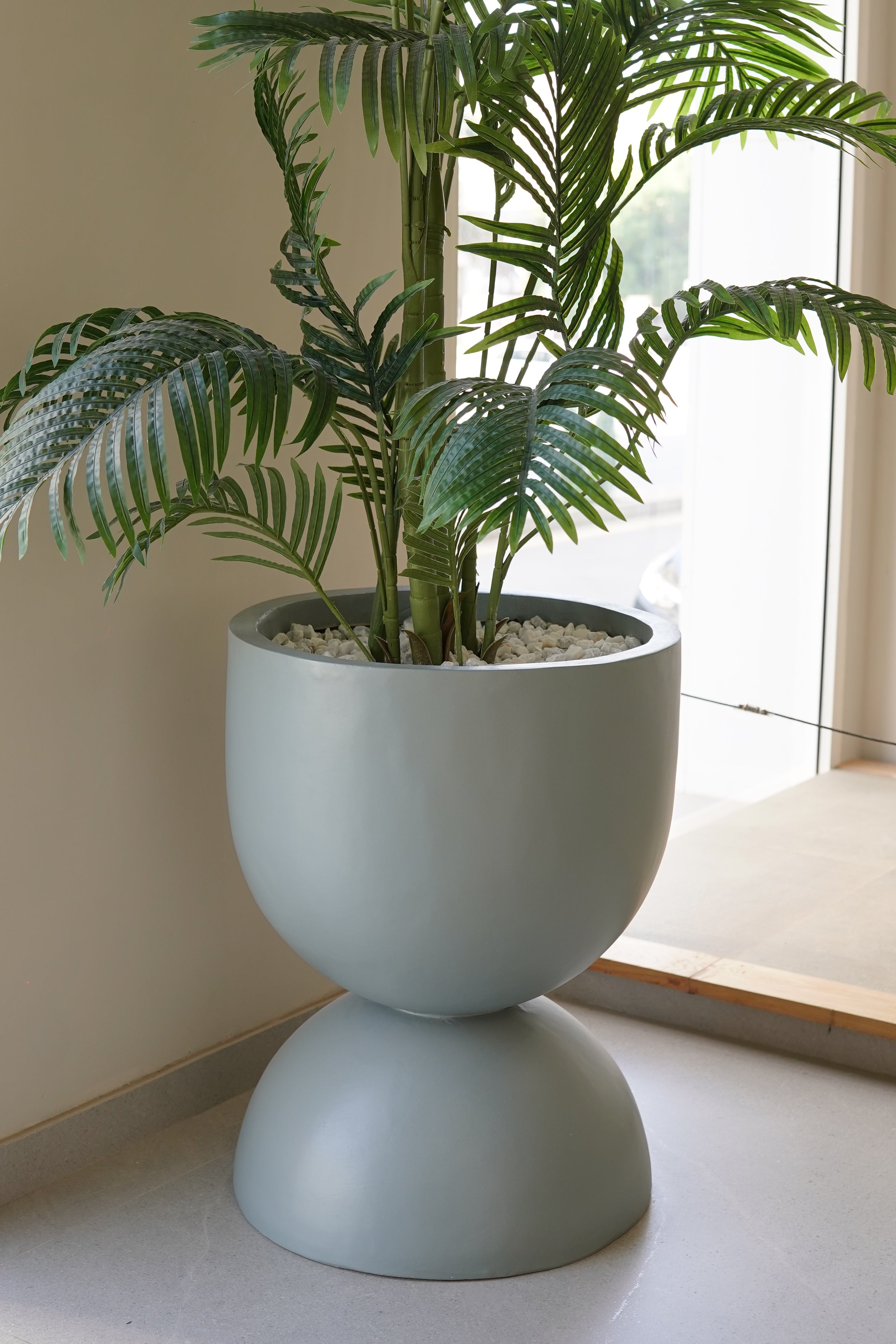 raw earth plant stand pot Stack - Black
