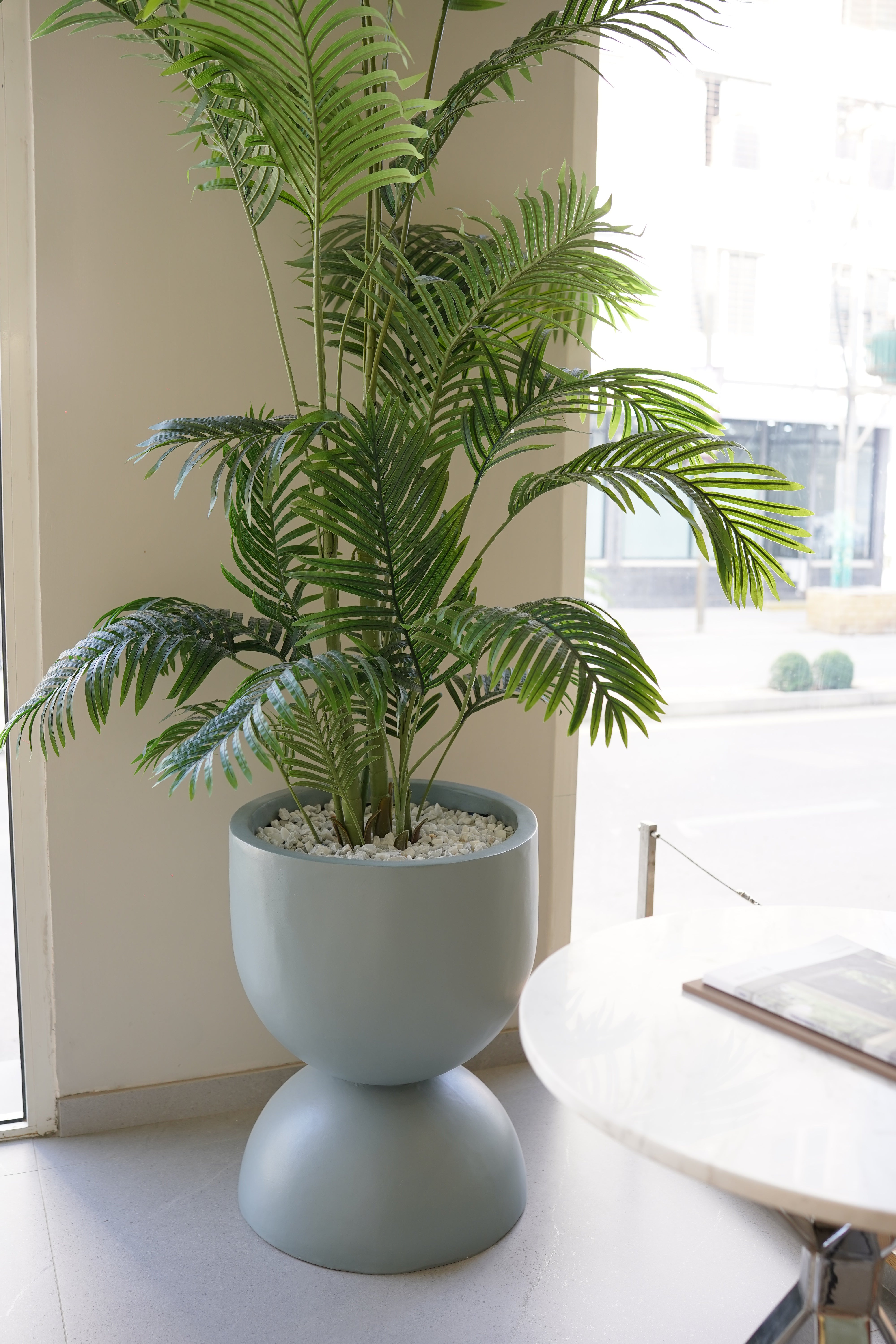 Stack - White(M) - Fiberglass Planter